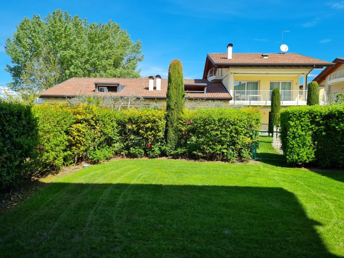 Alma Garda Home Сирмионе Екстериор снимка