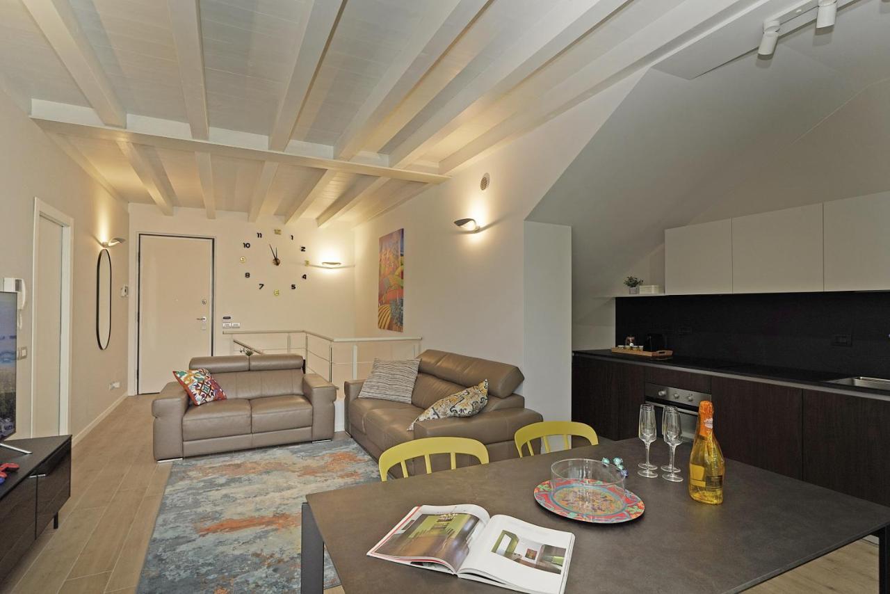 Alma Garda Home Сирмионе Екстериор снимка