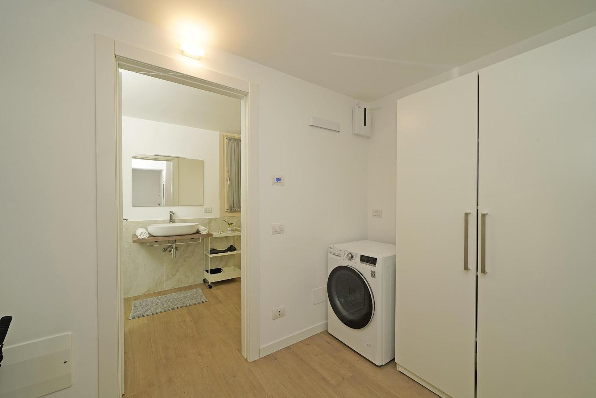 Alma Garda Home Сирмионе Екстериор снимка
