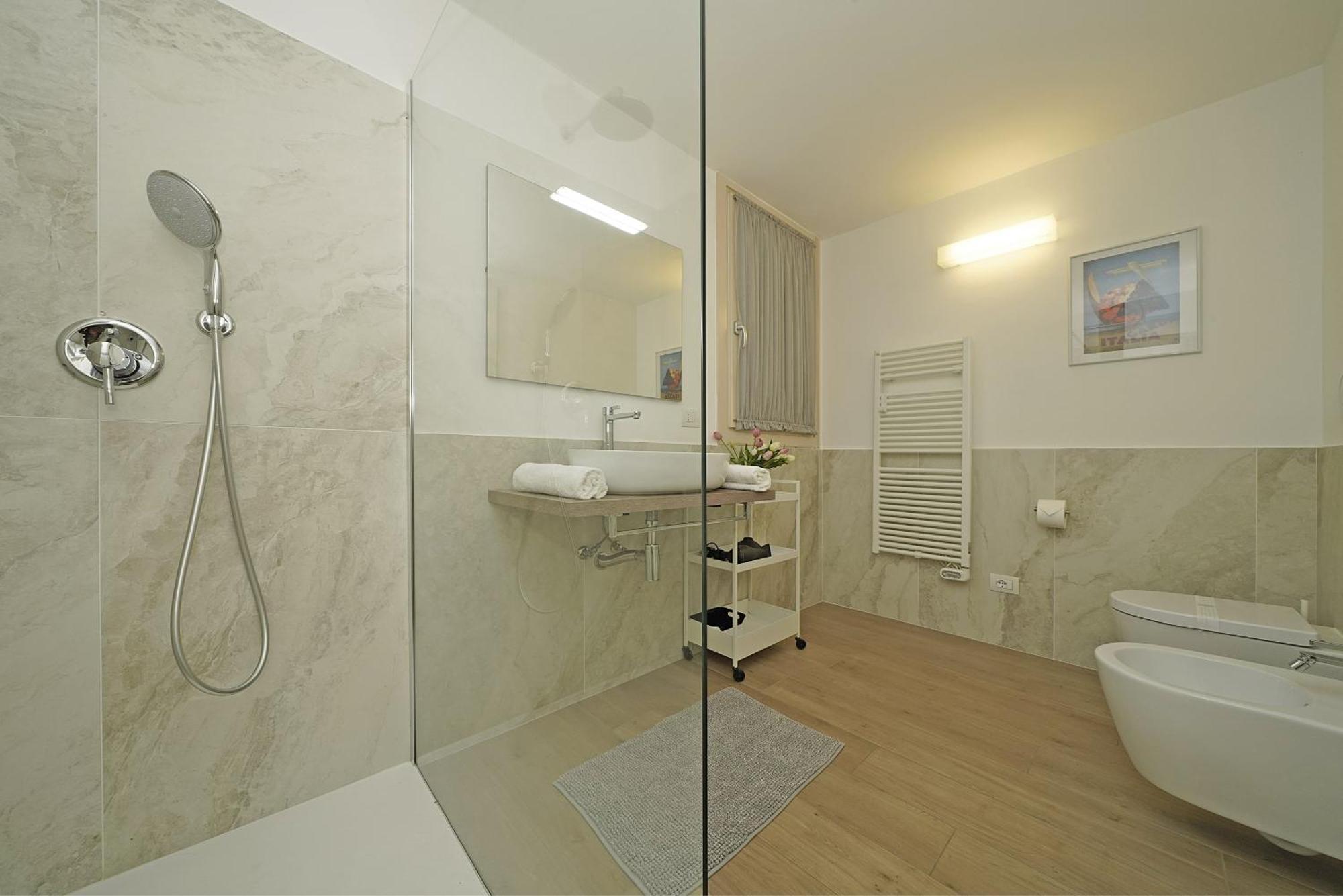 Alma Garda Home Сирмионе Екстериор снимка