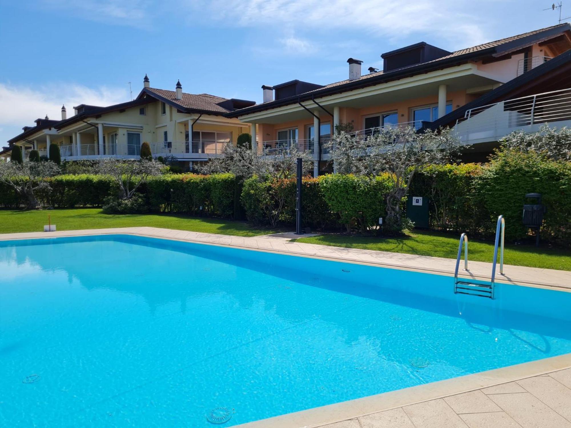 Alma Garda Home Сирмионе Екстериор снимка
